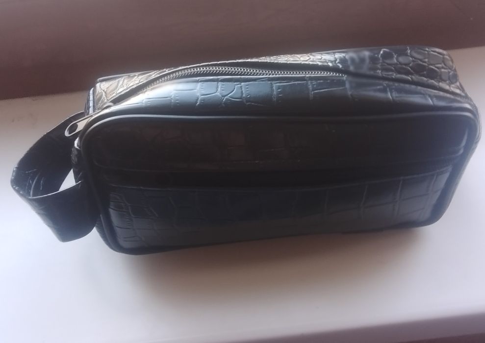 Atirlar sotiladi 20ml