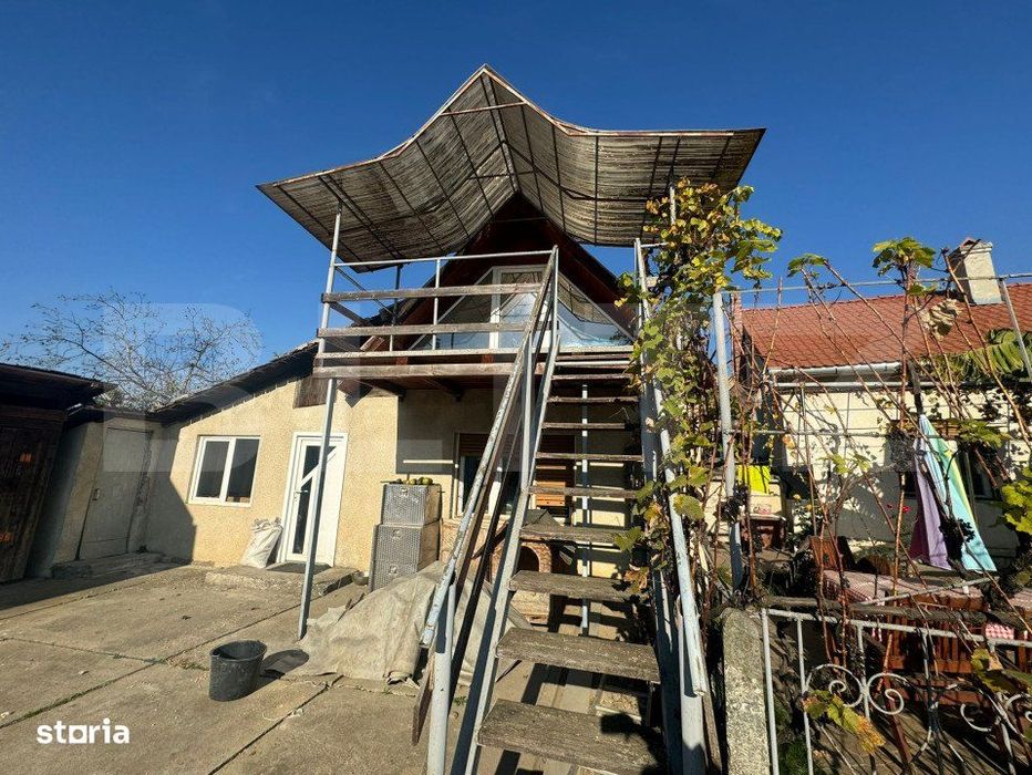 Teren 3450mp de vanzare cu o casa 3 camere, Grigorescu