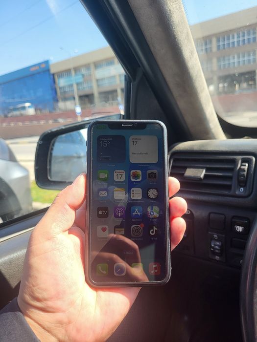 IPhone xr / 128gb идеальный