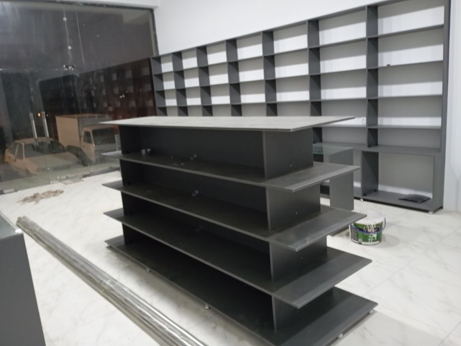 Прилавка стелаж витирина на заказ