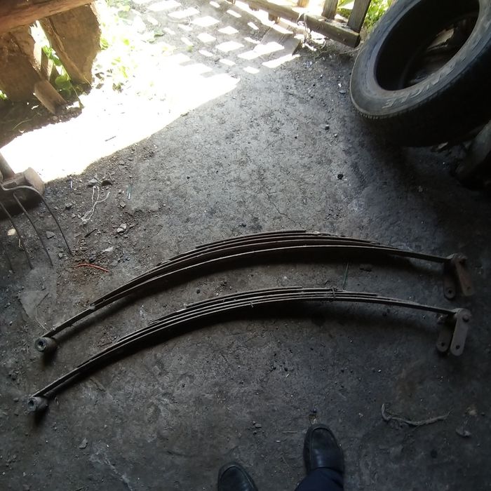 Продам ресор !!!