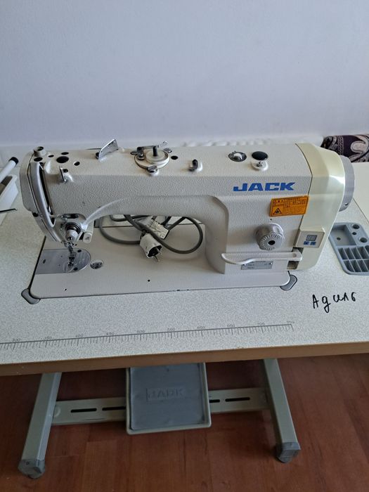 Швейная машинка 2 штуки