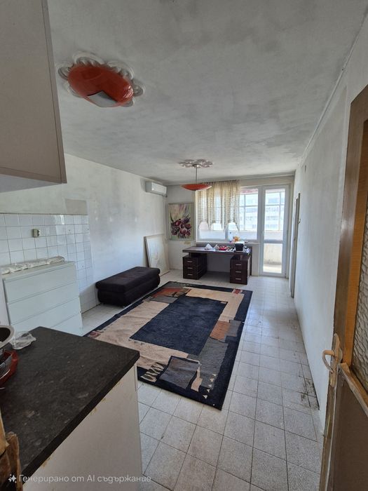 Апартамент в кв. Чайка – отлична локация и потенциал за модерен дом