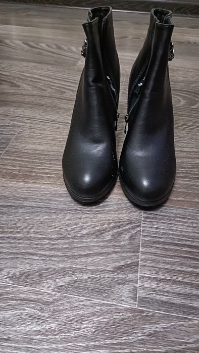 Весенне-осенние ботильоны