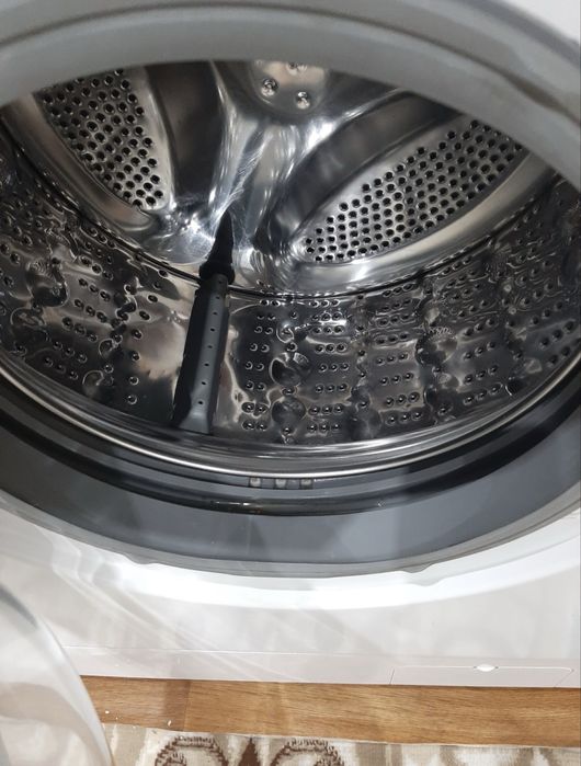 Продам LG пвтомат