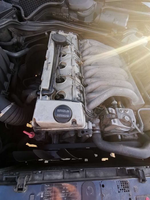 om606, Mercedes W210, E300.