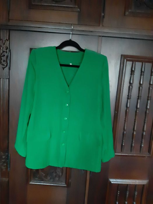 Costum femei ( Bleizer + fusta lunga ) culoare verde