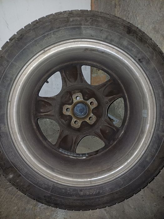 205/55R16 Good Year гуми с джанти