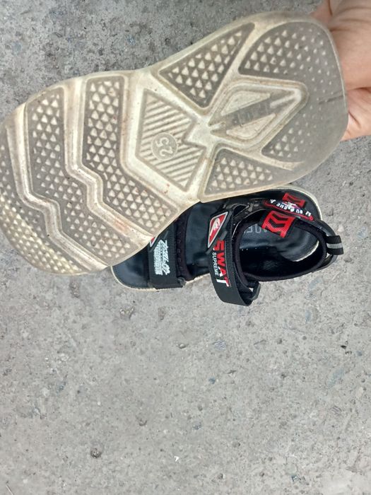 Сандали для мальчика 25 р.