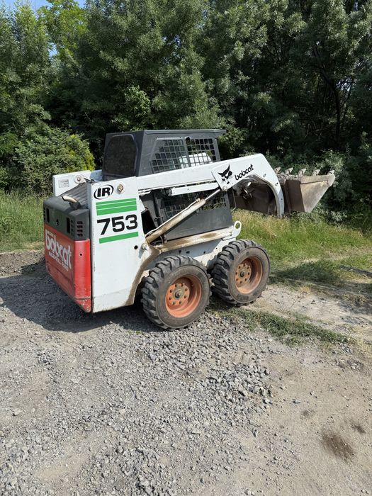 Услуги с мини багер и челен товарач | Изкопи и почистване/ Бургас