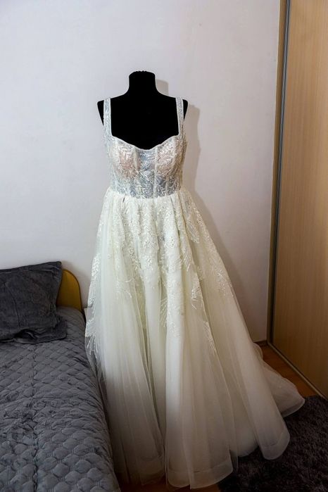 LANOVIA-Rochie de mireasă, OFERTA! Super pret!