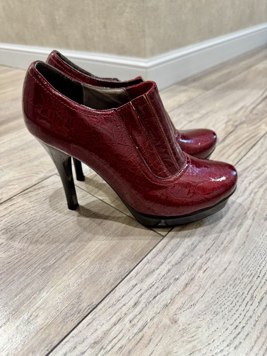 Женские ботильоны