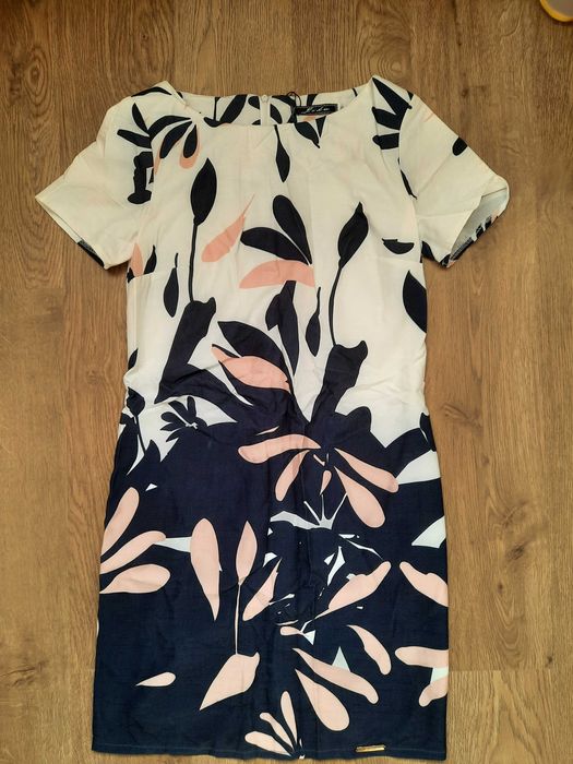 Женские платья новые