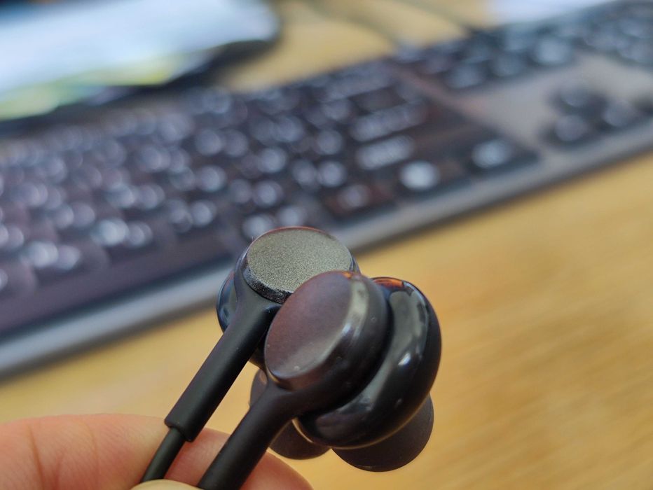 Чисто нови стерео слушалки с плетен кабел, HD микрофон ОЕМ SAMSUNG AUX