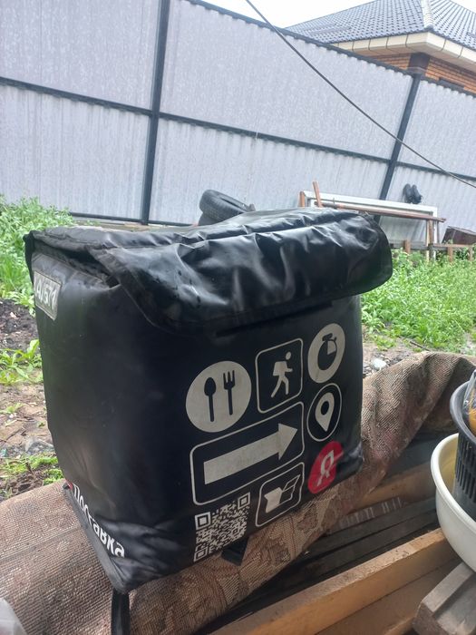 Яндекс термосумка черная