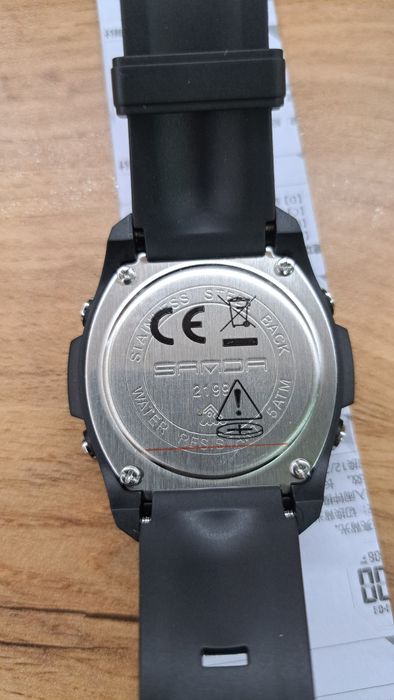 Елетронен часовник