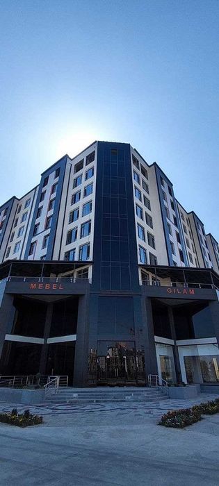 4-хонали  Газ бор. Nurafshon city марказида.  Президент мактаби олдида