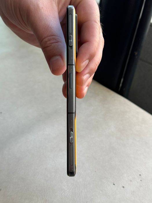 Poco f4 gt 12/256
