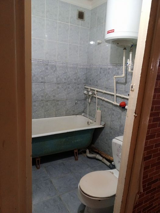 Срочно 2 хона 3 хона килинган уй сотилади