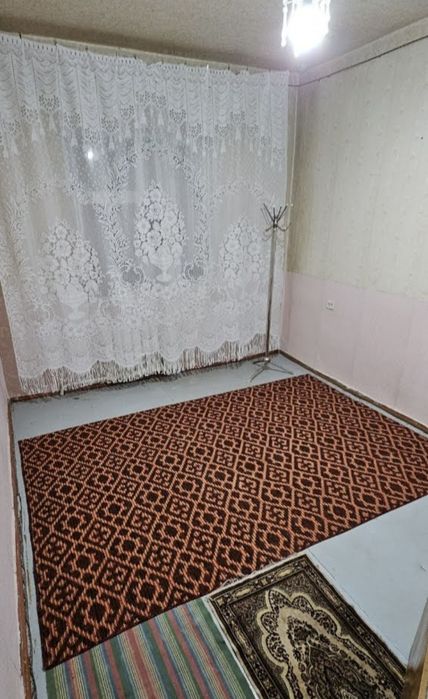 Мирзо Улугбек массив ттз 1 2/2/4 балкон 1 .5*6  общая площадь 50 м2