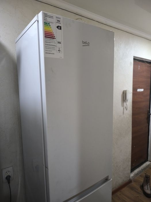 Продам холодилник