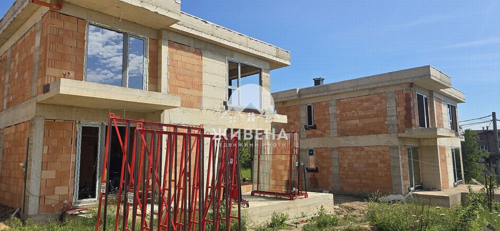 Продава се Къща в Варна, м-т Траката - 217 кв.м за 1023 €/кв.м - Снимка #11