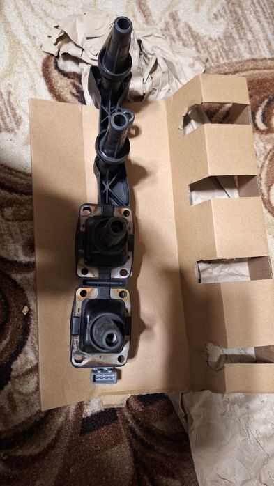 Запалителна бобина за пежо 307,1.6 бензин, 109коня от 2004 година