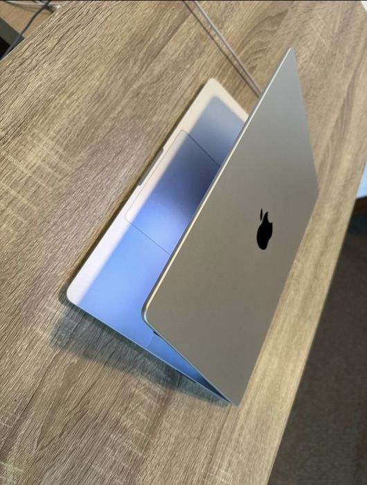 MacBook Pro 14" (Nov 2024) M4, 16GB RAM, Baterie 100%, Garanție 2026
