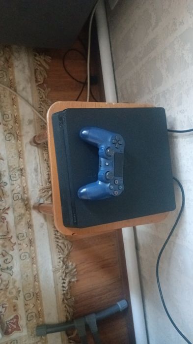 Срочно продам пс4