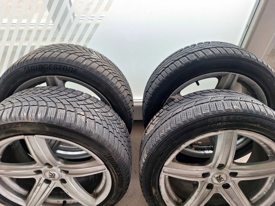 Jante aliaj cu cauciucuri de iarna 225 / 45 R17