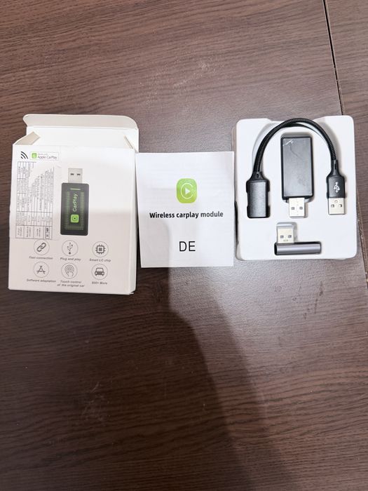 Безжичен адаптер Carplay & Android auto
