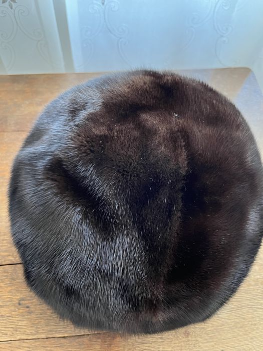 Шапка женская из норки, б/у