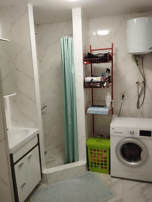 Продается дом с земельным участком