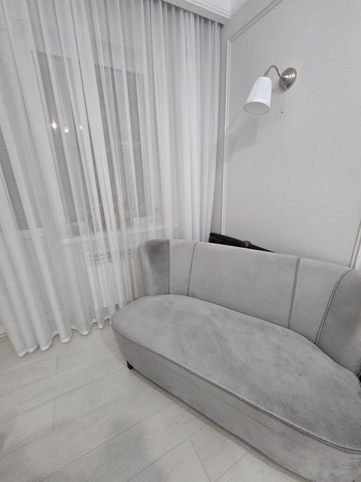 Мини-диванчик как новенький