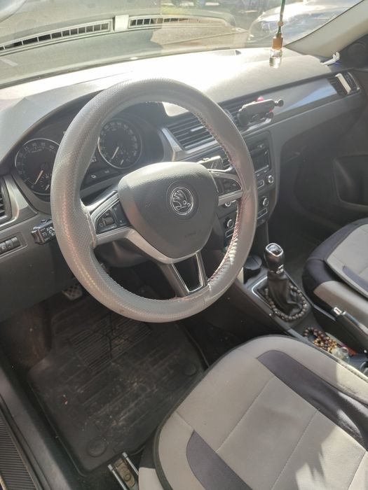 Skoda rapid 2015