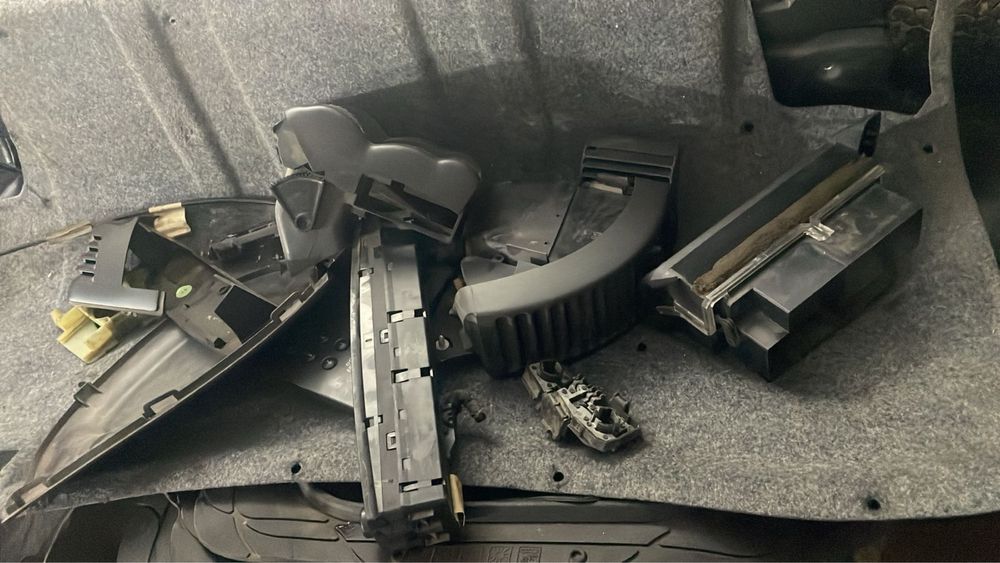 Продам запчасти опель омега б