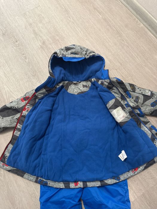 Костюм демисезонный на мальчика