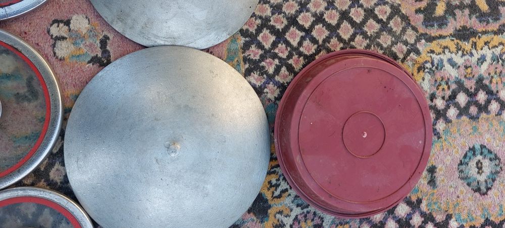 Продам крышки от казанов, кастрюлей разные,