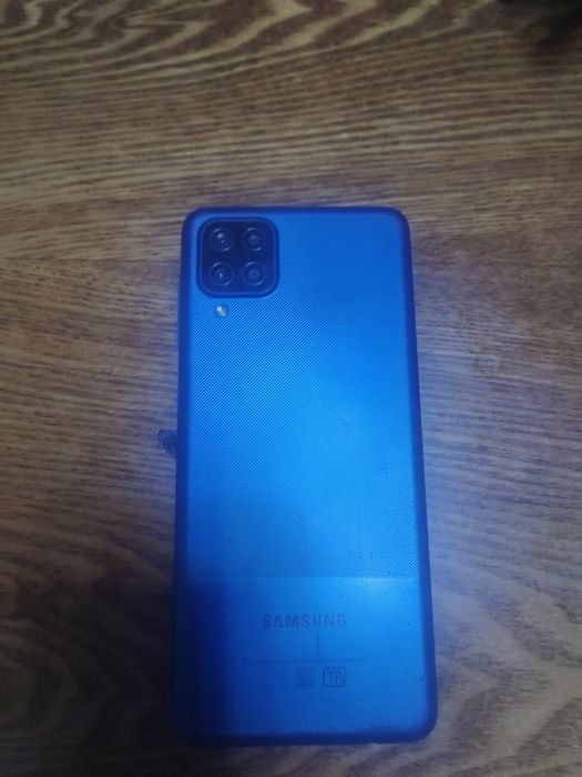 Продам телефон Samsung A-12 б/у