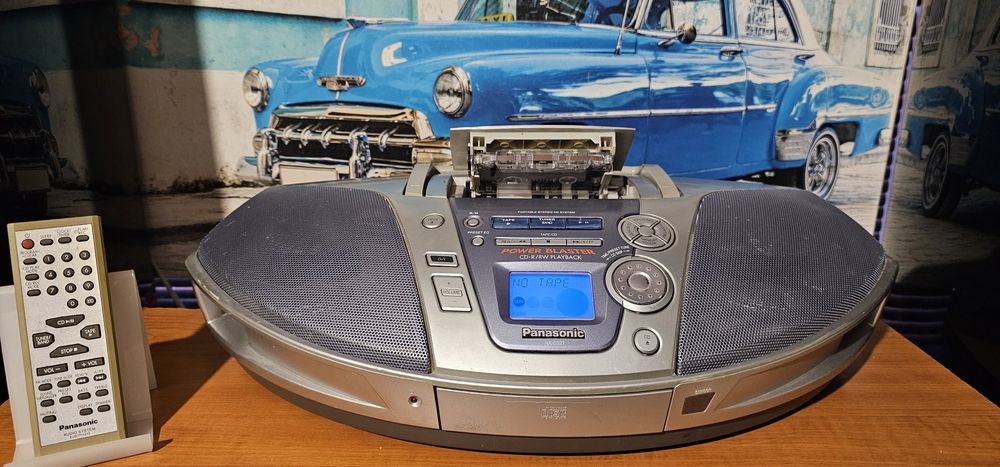 Panasonic RX ES 27 radio casetofon cu cd