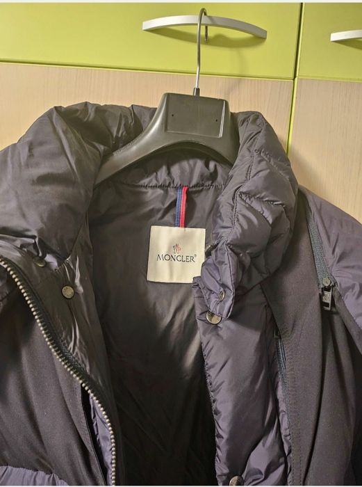Geaca Moncler marimea 7(3xl/4xl)
