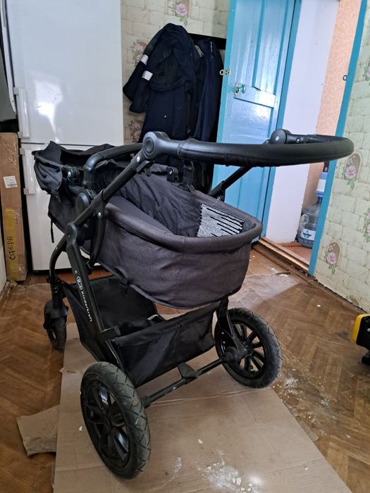 Продаётся детская коляска