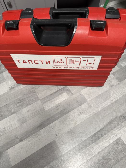 Лепене на Тапети и Фототапети