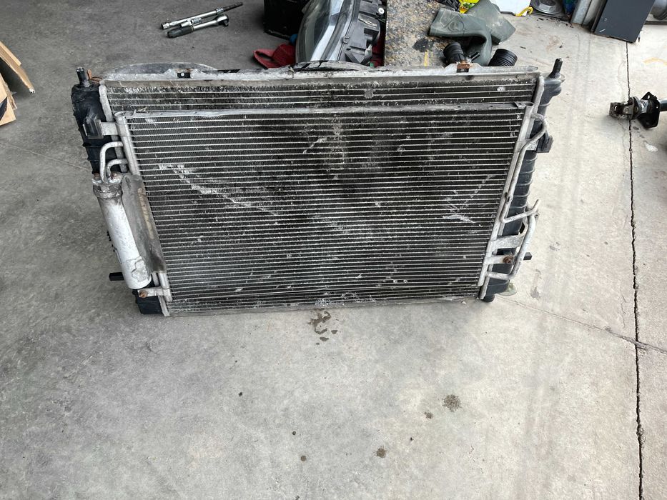 Радиатор Hyundai Tucson 05-