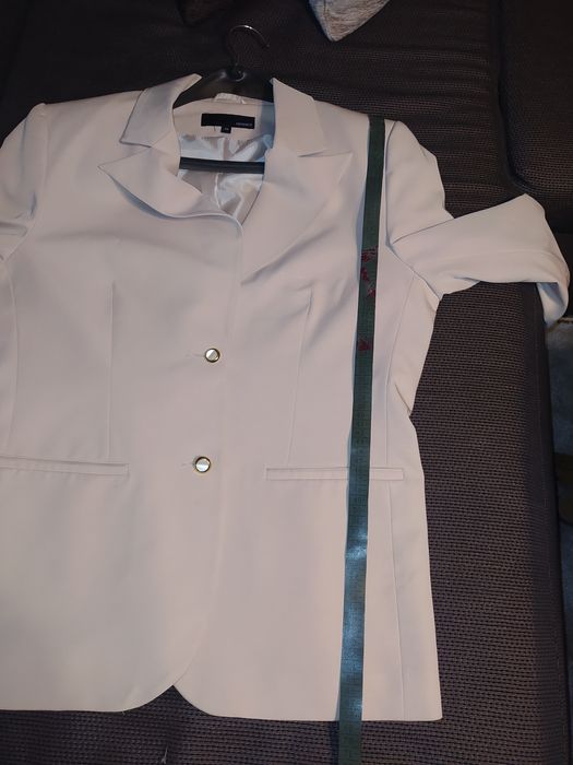 Есенно дамско яке