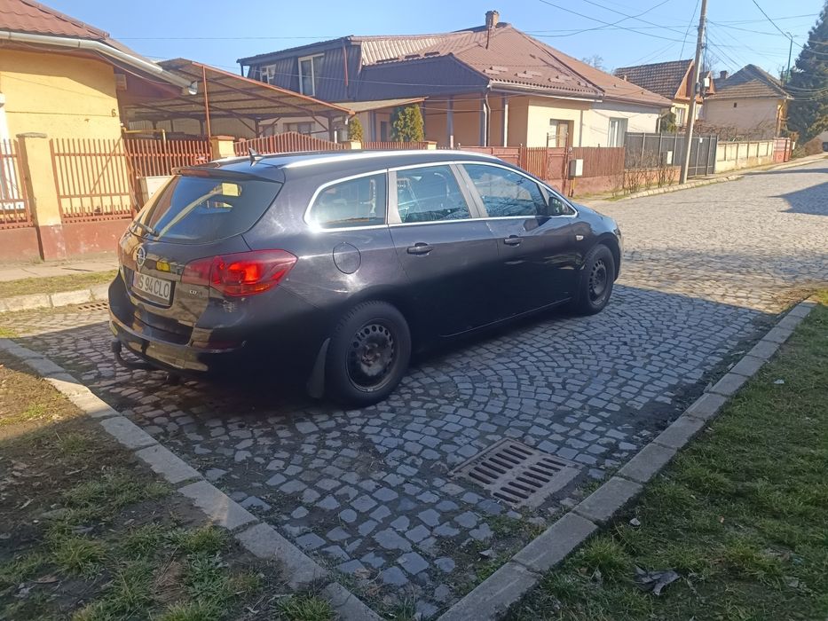 Opel Astra J Sport Tourer 1.7 Diesel