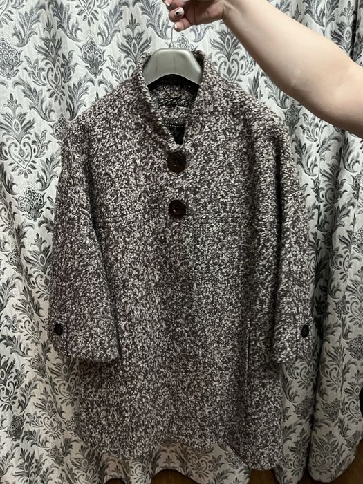 Пальто оригинал весенняя