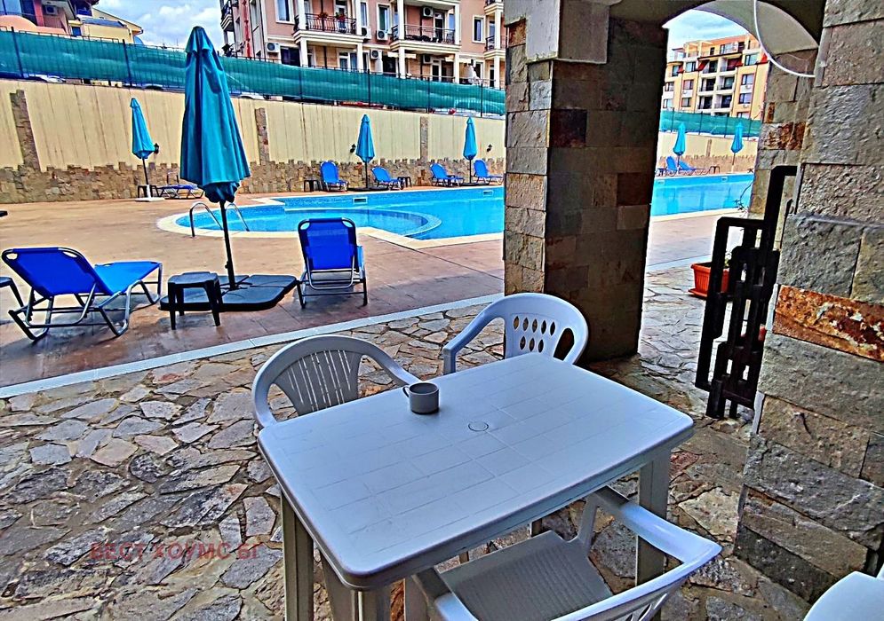 Продава се Двустаен апартамент в Свети Влас - 58 кв.м за 1087 €/кв.м - Снимка #2