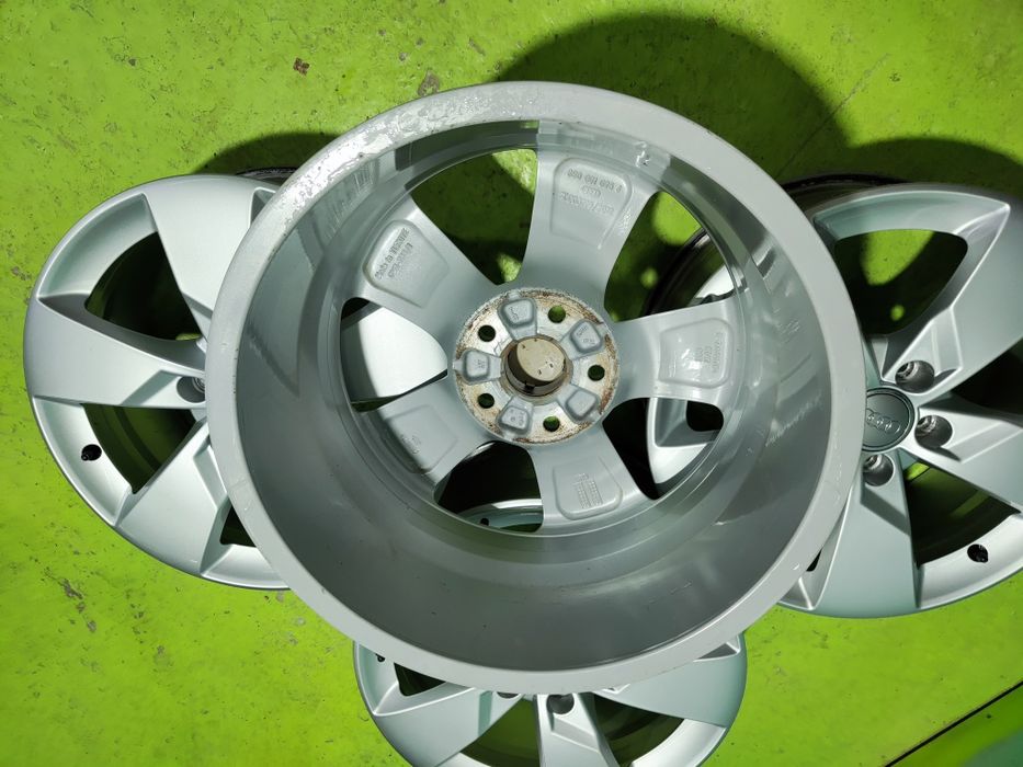 17 5x112 Audi A3 лети джанти 5х112 Ауди