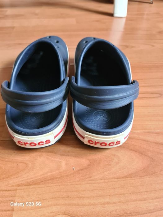 Slapi unisex Crocs Crocband, mărimea 33 - 34